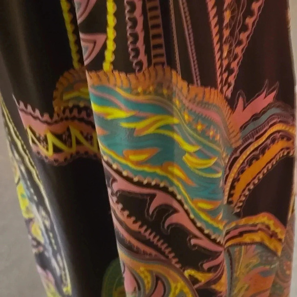 ECI: Boho Short Sleeve Paisley Midi Dress Pleated Back Shoulders Women size 8 - Picture 6 of 14